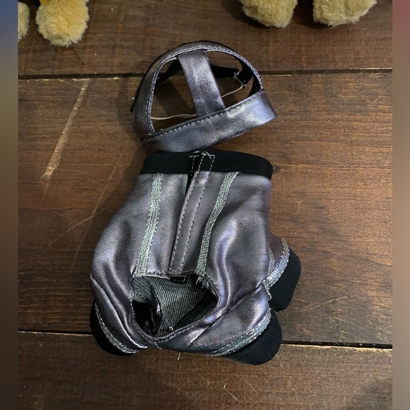 Disney Super Buddies Plush and Movie Bundle - Picture 3 of 11